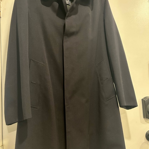 Dark blue Burberry long trench coat. Great condition! Free shipping! - Picture 4 of 13